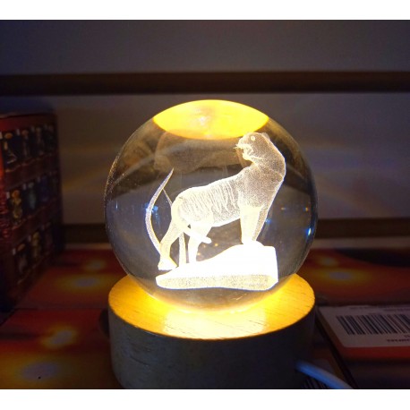 LAMPARA DE NOCHE 3D BOLA D/CRISTAL TIGRE LED828