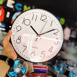 Reloj de Pared de Cuarzo Silencioso.